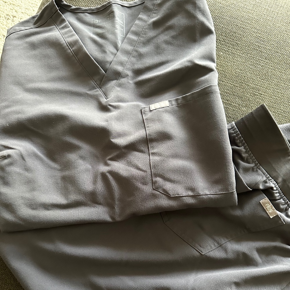 Figs scrubs Matching Full Set Charcoal Gray Zamora Jogger/Catalina top size 3xl